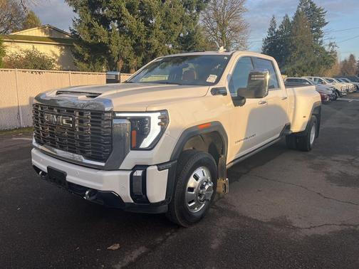 2024 GMC Sierra 3500 Denali