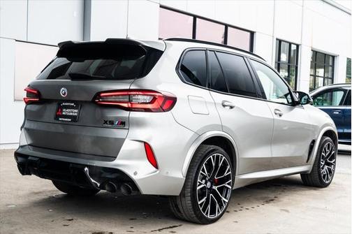 2022 BMW X5 M Base