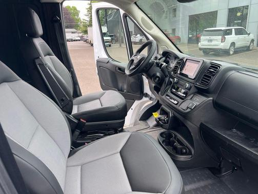 Bright White Clearcoat 2026 RAM ProMaster 2500 Tradesman