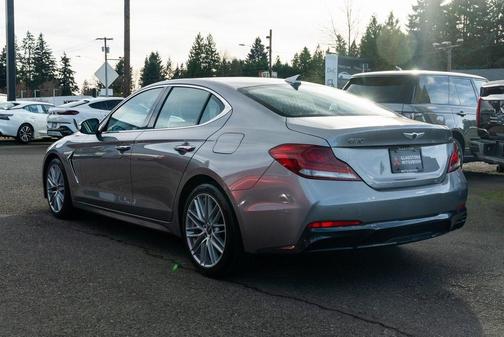 2021 Genesis G70 2.0T RWD