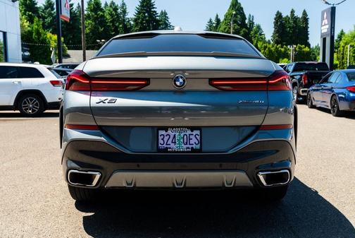 2024 BMW X6 xDrive40i