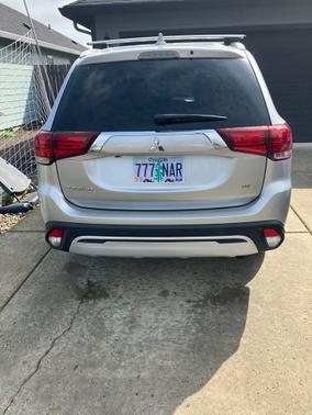 Alloy Silver Metallic 2020 Mitsubishi Outlander SEL