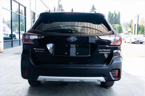 2022 Subaru Outback Touring XT