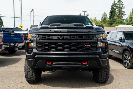 2022 Chevrolet Silverado 1500 Custom Trail Boss