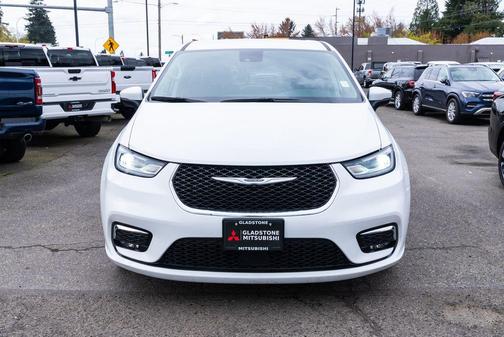 Bright White Clearcoat 2023 Chrysler Pacifica Hybrid Touring L