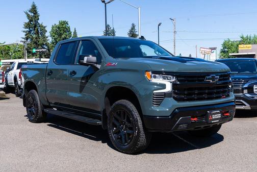 Cypress Gray 2025 Chevrolet Silverado 1500 LT Trail Boss
