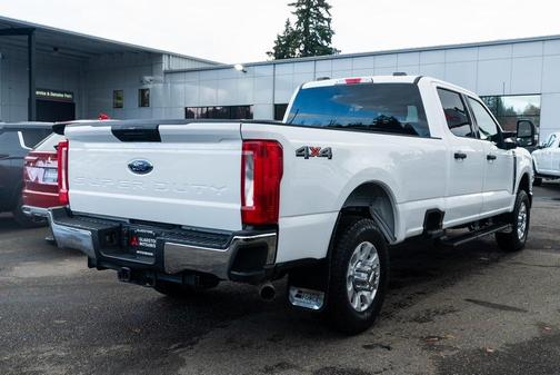2024 Ford F-350 XLT