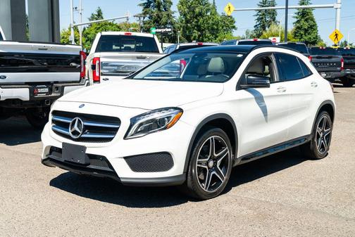 Cirrus White 2017 Mercedes-Benz GLA 250 4MATIC