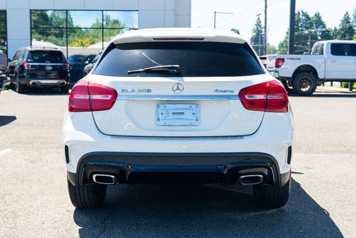 Cirrus White 2017 Mercedes-Benz GLA 250 4MATIC