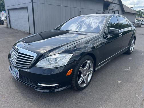 2010 Mercedes-Benz S-Class S 550