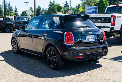Midnight Black Metallic 2018 MINI Hardtop Cooper S