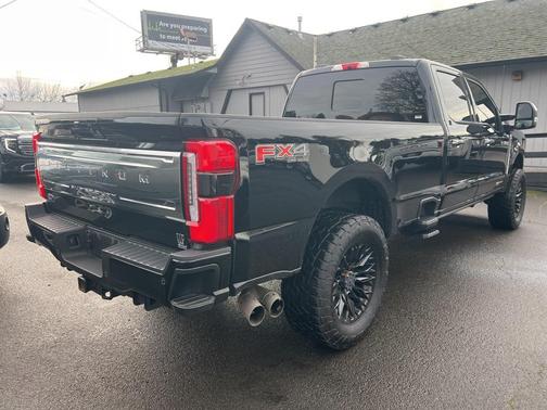 2024 Ford F-350 Platinum