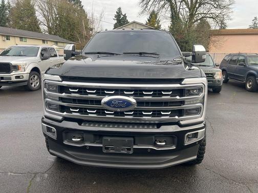 2024 Ford F-350 Platinum