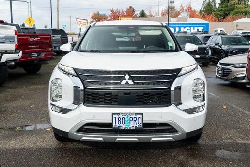 2023 Mitsubishi Outlander SE 2.5 S-AWC