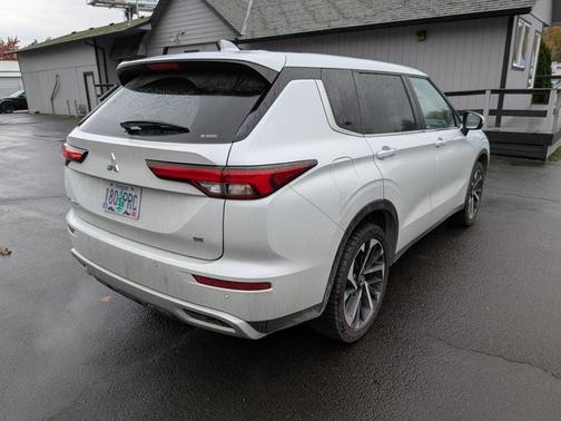 2023 Mitsubishi Outlander SE 2.5 S-AWC