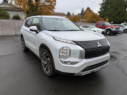 2023 Mitsubishi Outlander SE 2.5 S-AWC