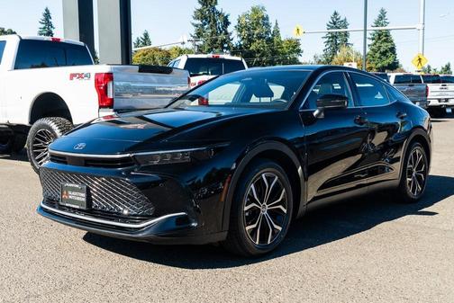 2024 Toyota Crown Limited