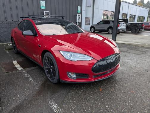 2015 Tesla Model S 85D