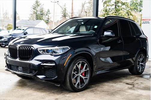 2022 BMW X5 M50i