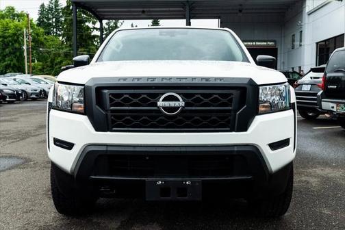 2023 Nissan Frontier S