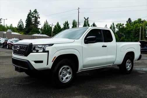 2023 Nissan Frontier S