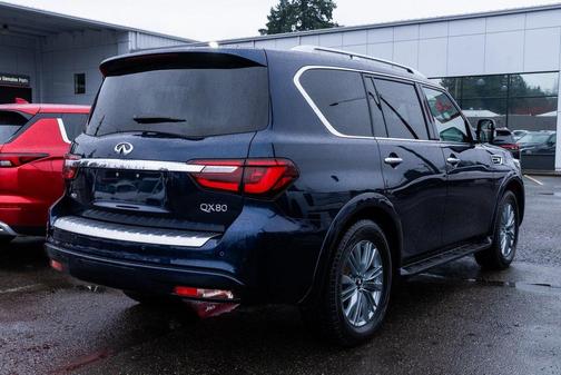 2024 INFINITI QX80 Luxe