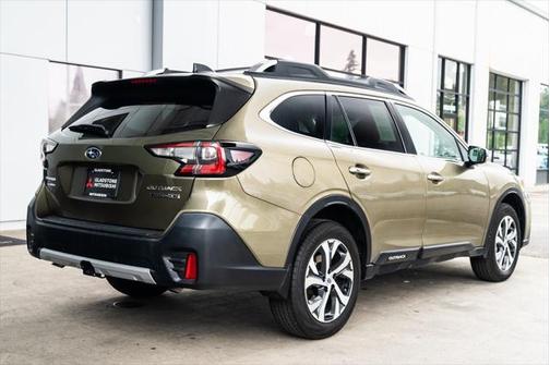 2022 Subaru Outback Touring XT