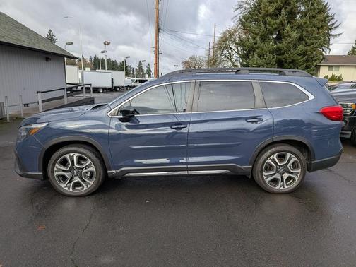 2024 Subaru Ascent Limited 8-Passenger