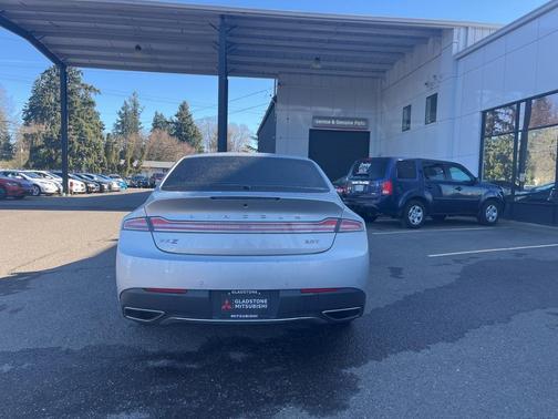 2017 Lincoln MKZ Base