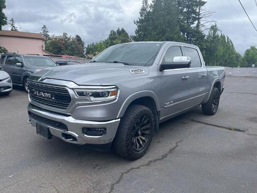 Billet Silver Metallic Clearcoat 2019 RAM 1500 Limited