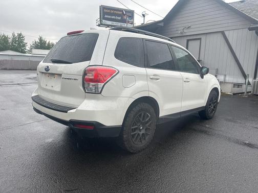 2018 Subaru Forester 2.5i