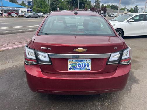 Siren Red Tintcoat 2016 Chevrolet Cruze Limited 1LT