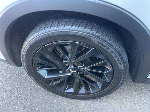 2022 Mitsubishi Outlander SE Launch Edition 2WD