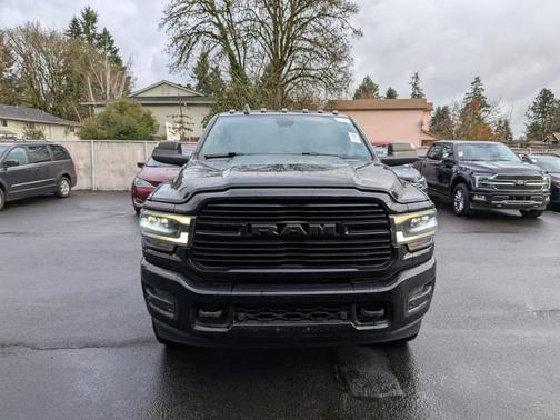 2020 RAM 2500 Laramie Mega Cab 4X4 6'4' Box