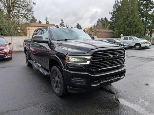 2020 RAM 2500 Laramie Mega Cab 4X4 6'4' Box