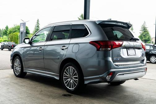 2022 Mitsubishi Outlander PHEV GT