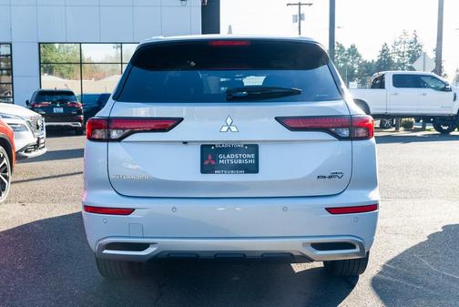 2025 Mitsubishi Outlander PHEV SEL