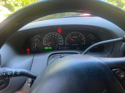 2000 Ford F-150 XLT