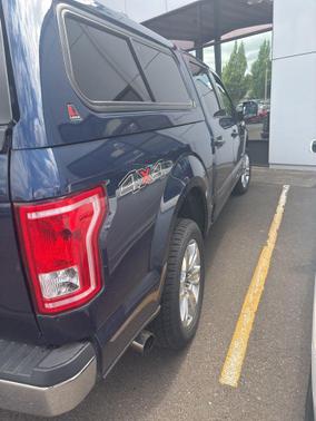 Blue 2015 Ford F-150 XLT