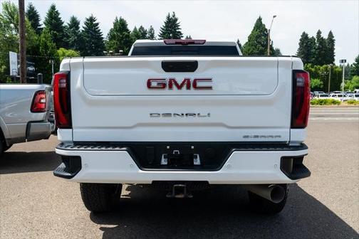 2024 GMC Sierra 3500 Denali
