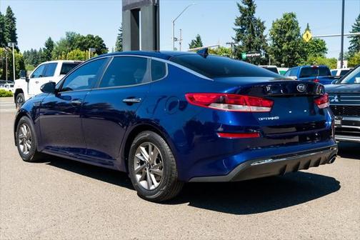 2019 Kia Optima LX