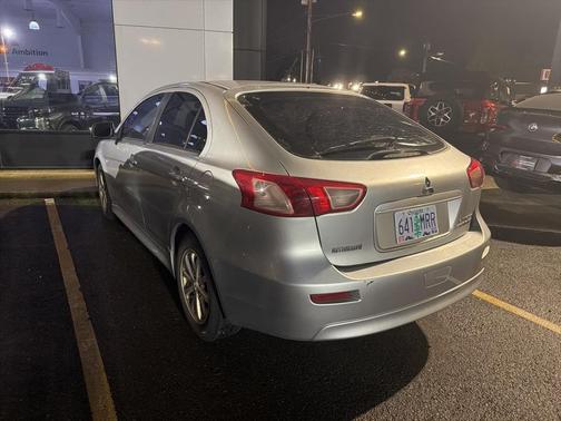 2014 Mitsubishi Lancer Sportback ES