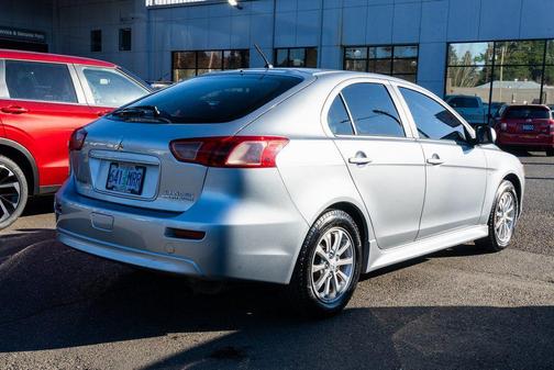 2014 Mitsubishi Lancer Sportback ES