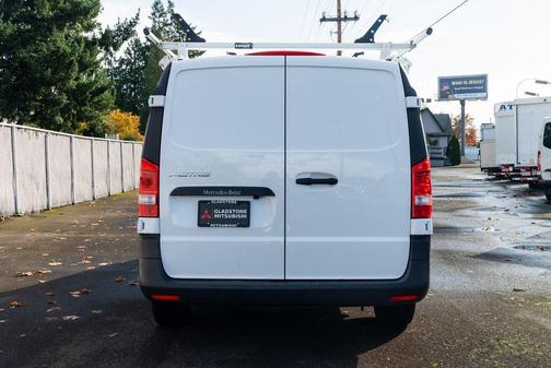 2023 Mercedes-Benz Metris Base