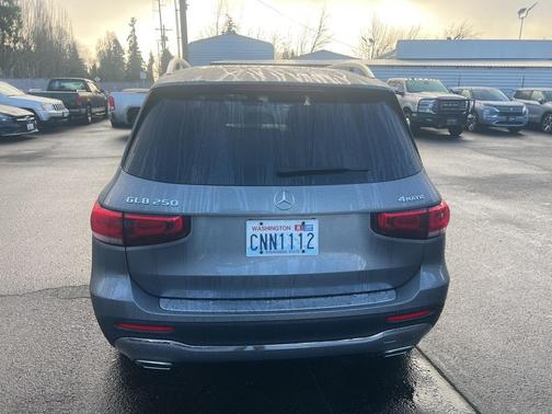 2023 Mercedes-Benz GLB 250 4MATIC