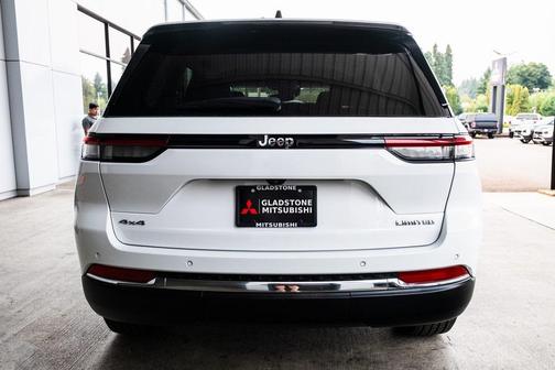 2023 Jeep Grand Cherokee Limited X