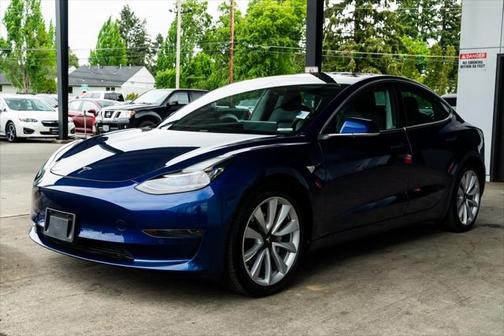 2019 Tesla Model 3 Standard Range Plus