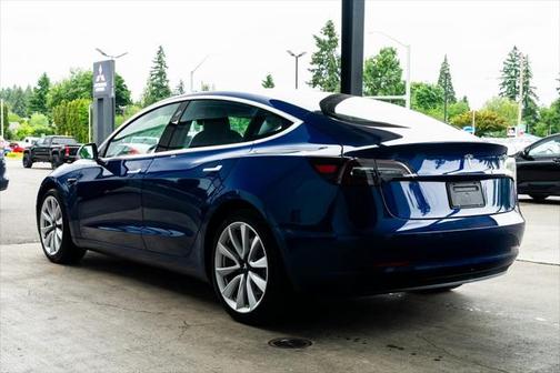 2019 Tesla Model 3 Standard Range Plus