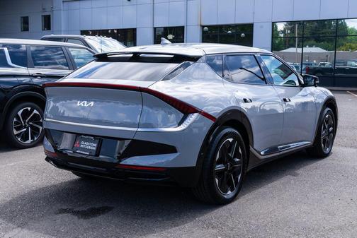 Wolf Gray 2025 Kia EV6 Wind RWD