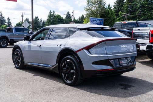 Wolf Gray 2025 Kia EV6 Wind RWD